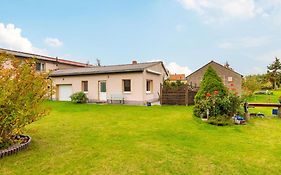 Idyllic Bungalow In Pepelow With Garden
